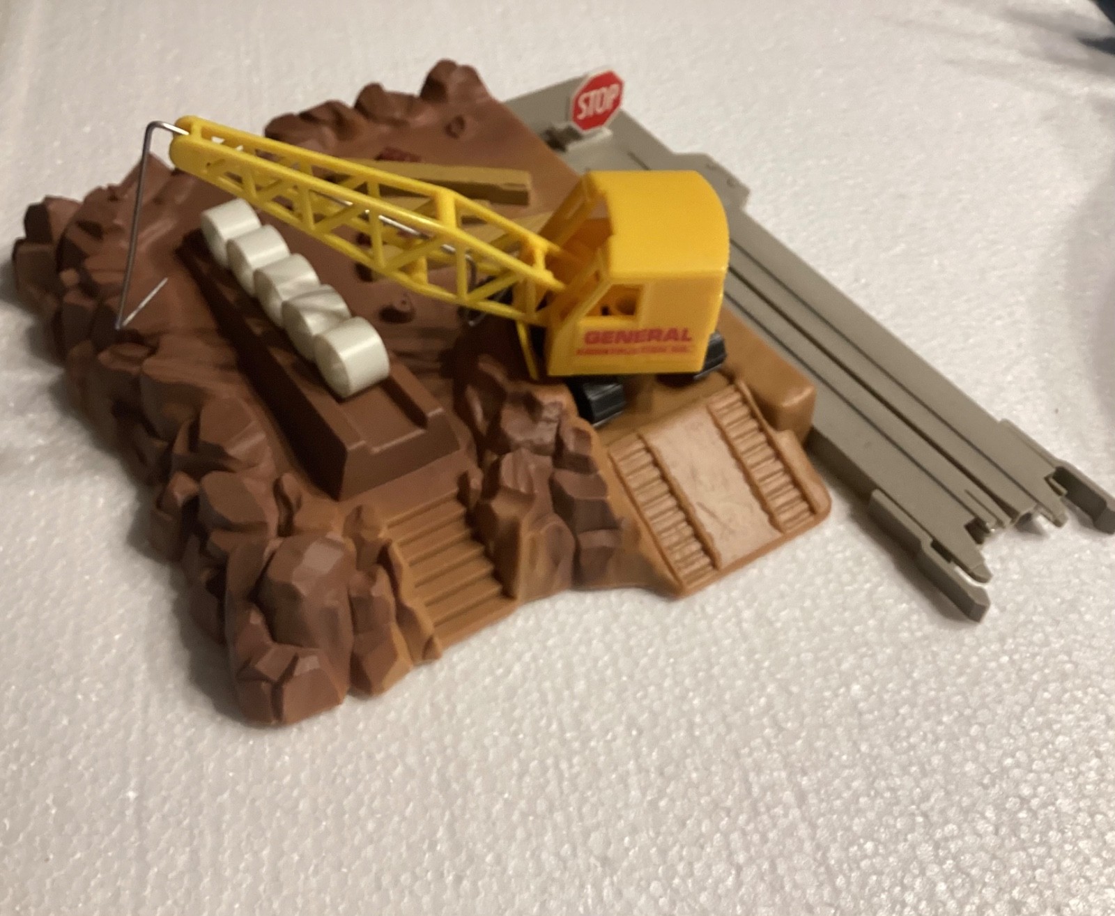 Operating Crane & Pipe Loader No. 3410 - image 2