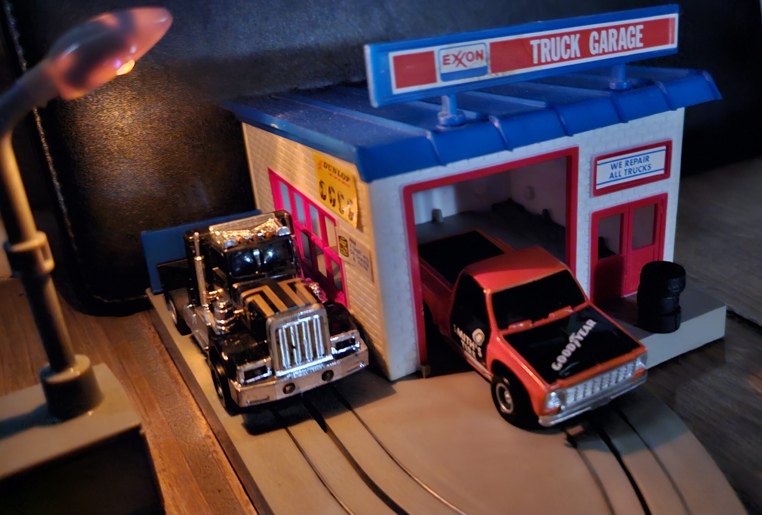 Exxon Garage Switch Track Yard No. 3441 - image 5