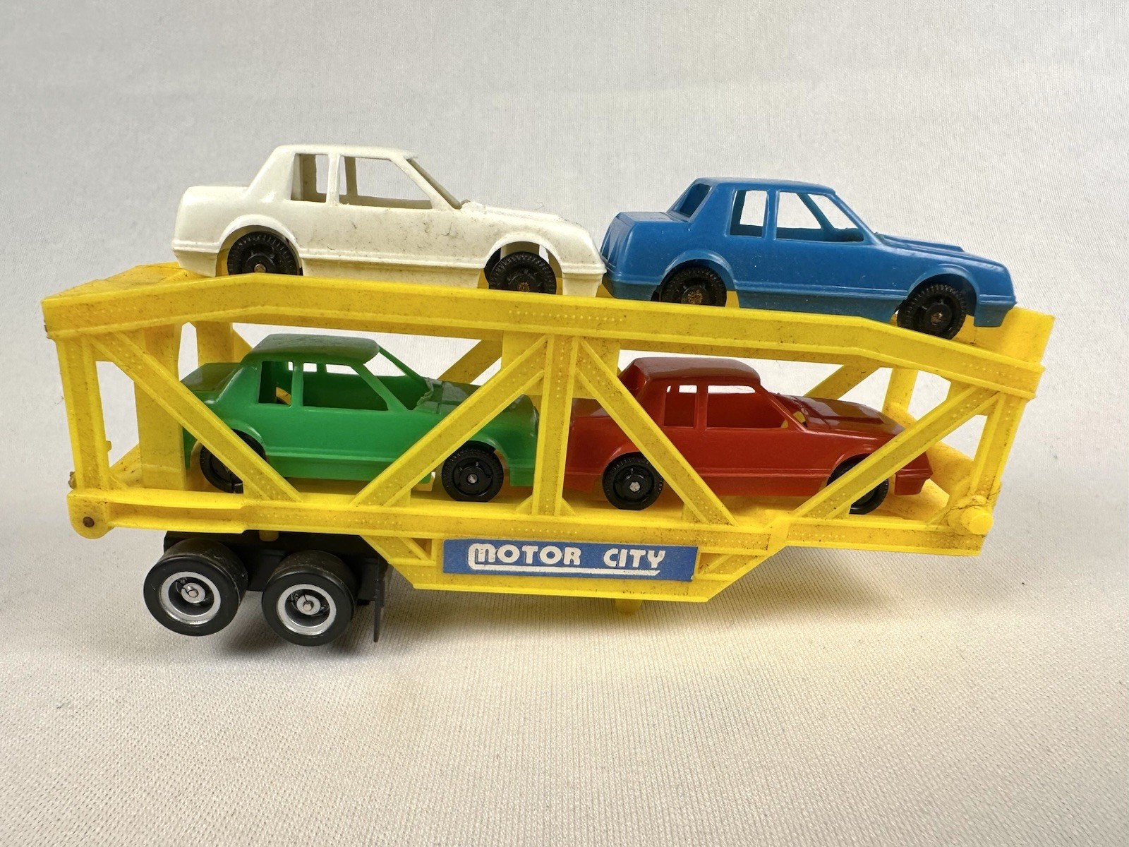 Auto Transport Trailer No. 3946