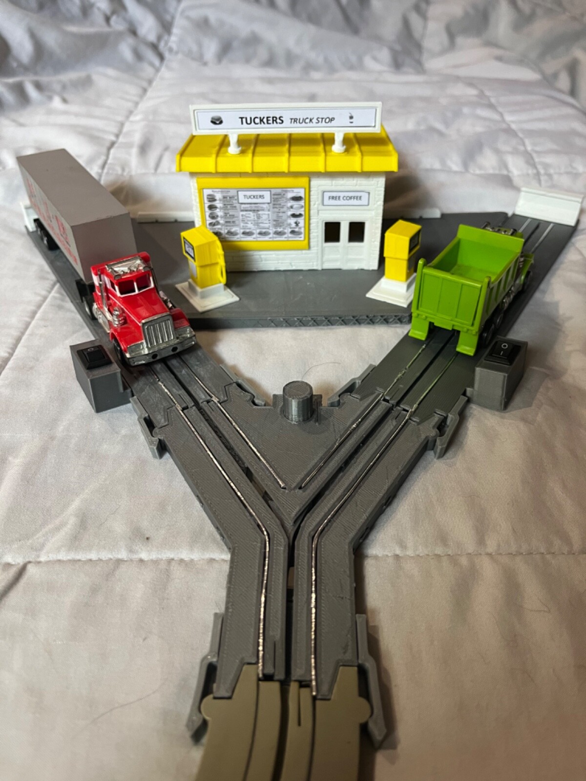 Howard Johnson's Truck Stop No. 3783