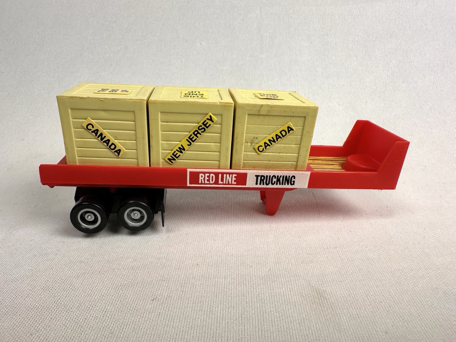 Navaho Freight Trailer No. 3930