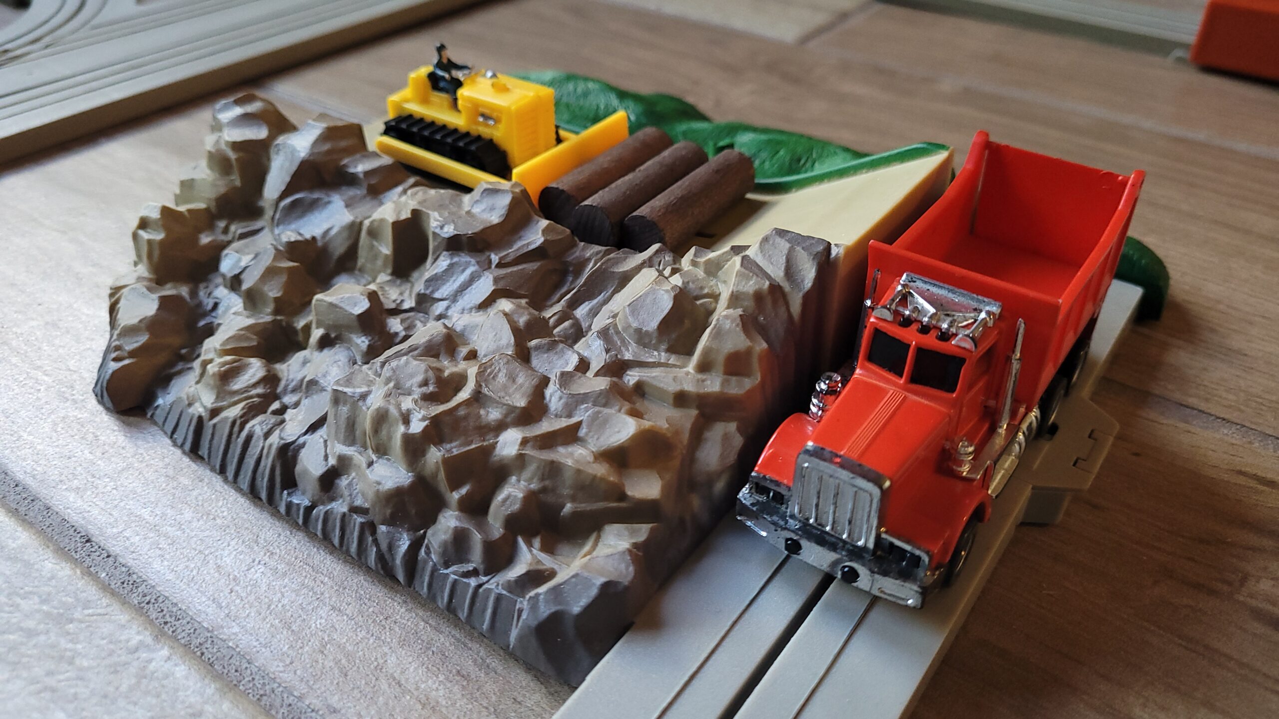 Operating Log Loader / Bulldozer No. 3414 - image 3