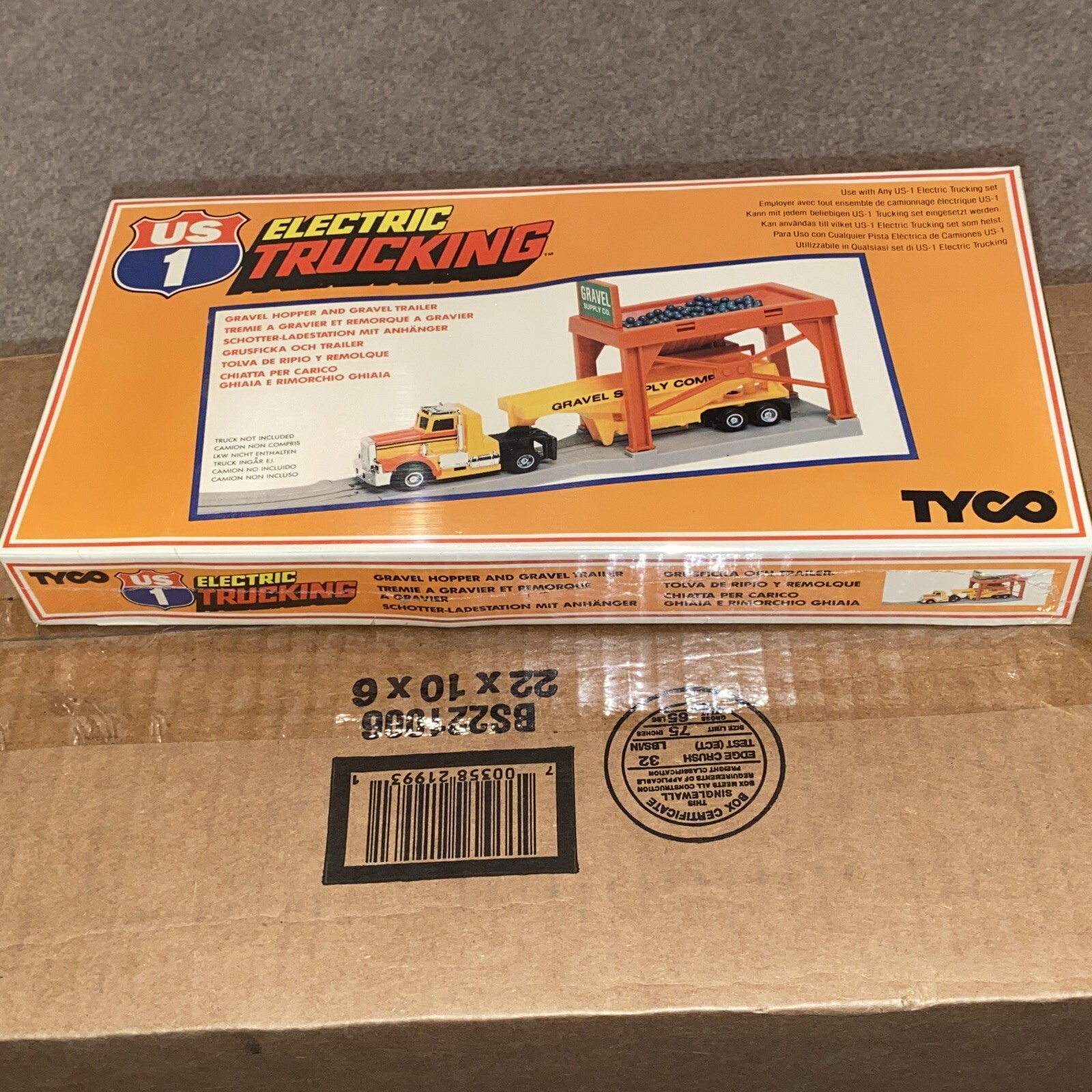 Overhead Gravel Hopper with Trailer No. 3461