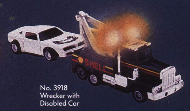 Shell Wrecker & Disabled Firebird No. 3918